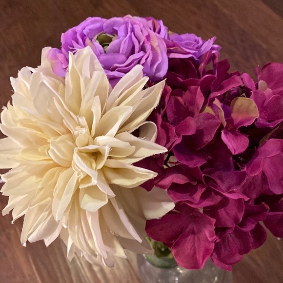 Set of 5 long stem faux flowers 💐 ivory fuchsia purple lavender pink tones - Picture 3 of 9